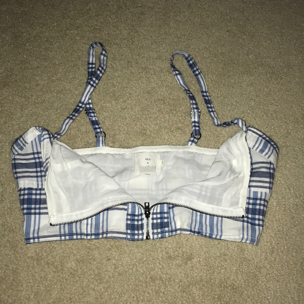 Cropped Top - Picture 3 of 3